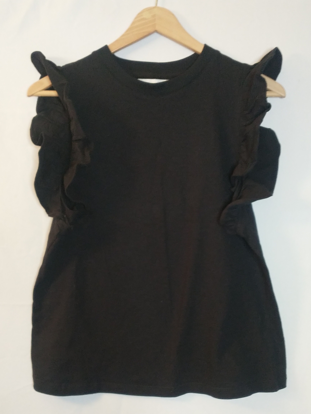 Bishop + Young Black Ruffle Sleeve Tank Top M